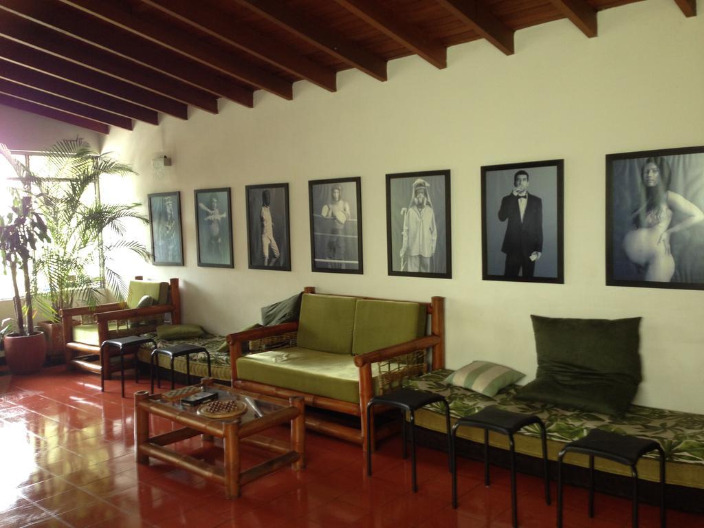 Saman Hostel Medellín Exteriör bild
