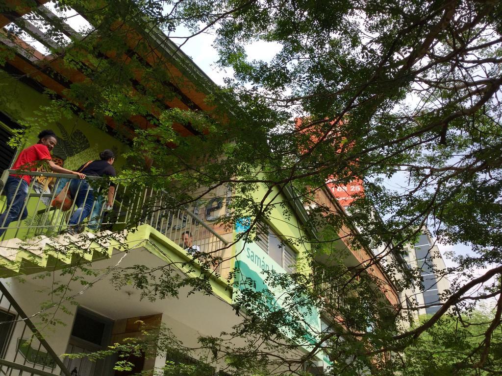 Saman Hostel Medellín Exteriör bild