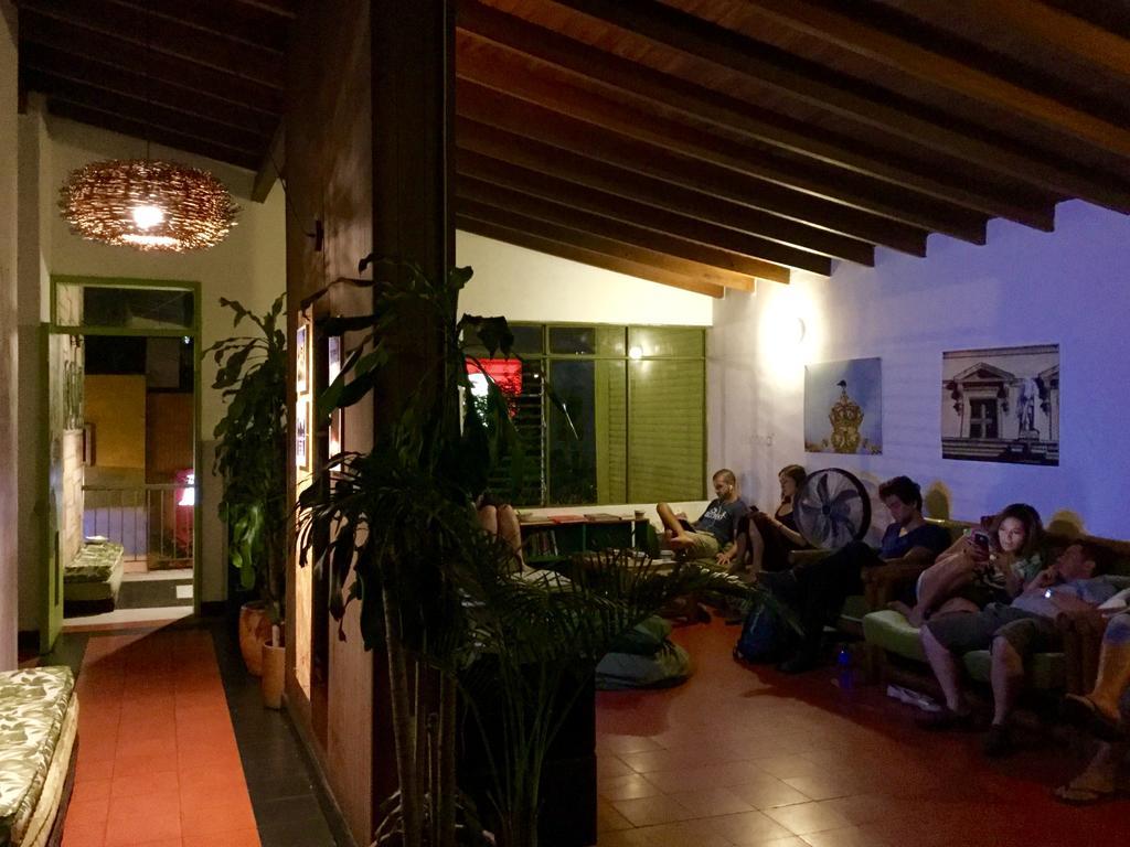 Saman Hostel Medellín Exteriör bild