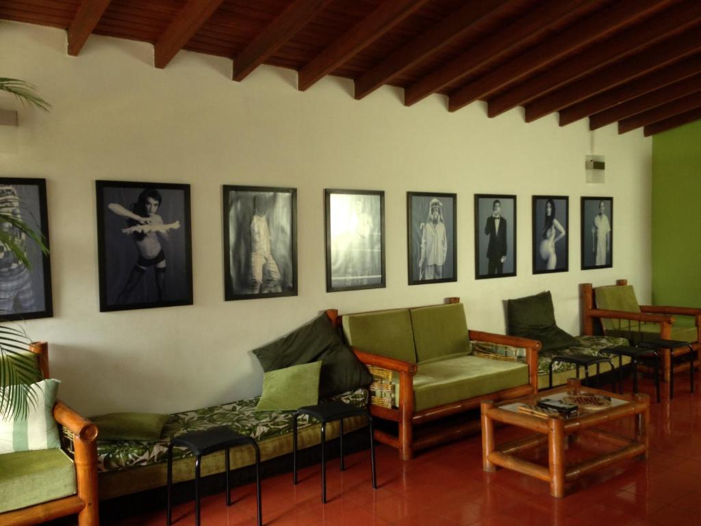 Saman Hostel Medellín Exteriör bild