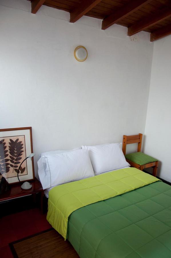 Saman Hostel Medellín Rum bild